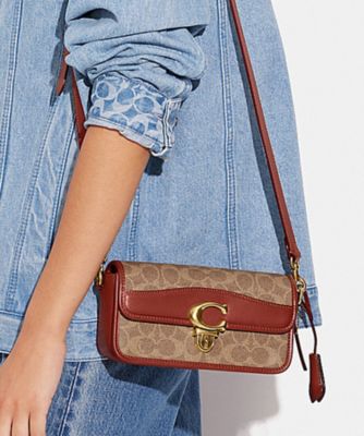 Coach ブラウン キャンバス マザーズバッグ No. H1024-15882 Coach ブラウン キャンバス マザーズバッグ No. H1024-15882